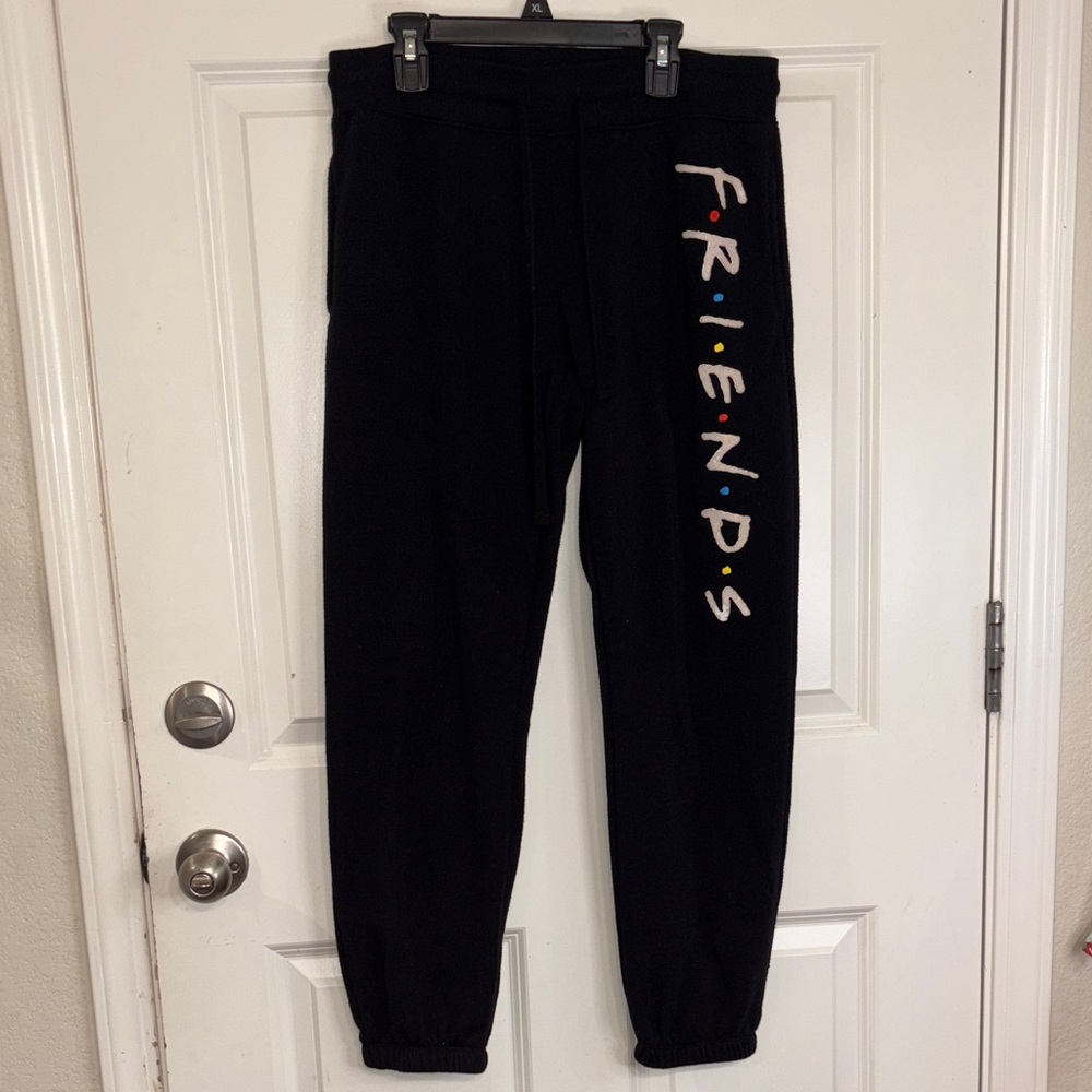 FRIENDS Black Joggers